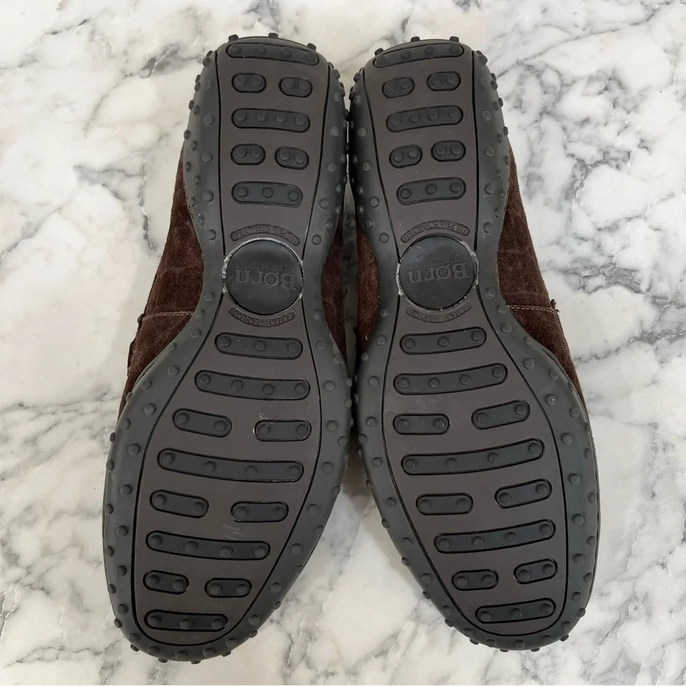 Born croc Embossed brown suede loafers unisex men display picture 3